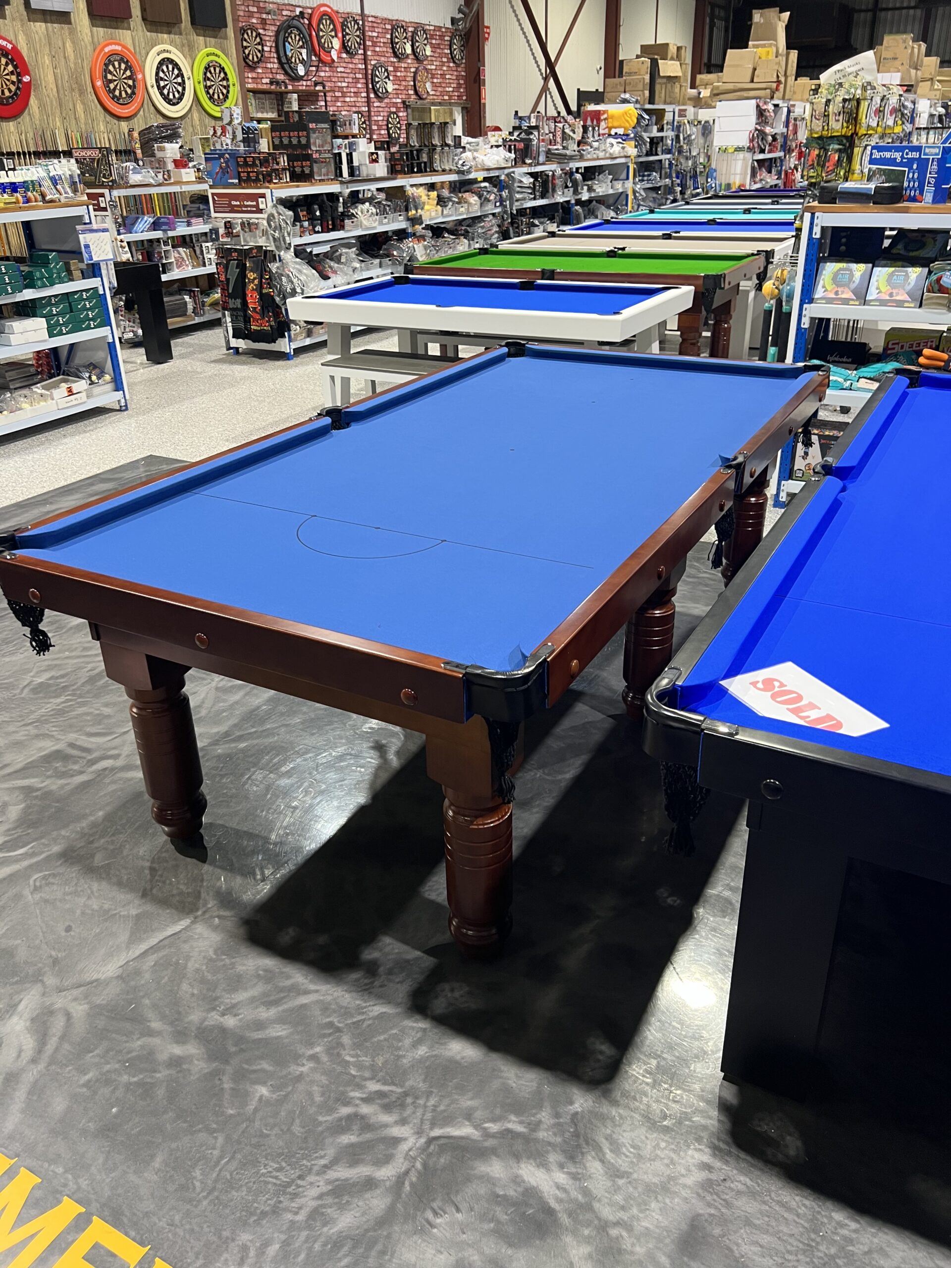 Standard Traditional Walnut Pool Snooker Billiard Table 8ft Slate Blue Felt 5 Standard Traditional Walnut Pool Snooker Billiard Table 8ft Slate Blue Felt - Image 5